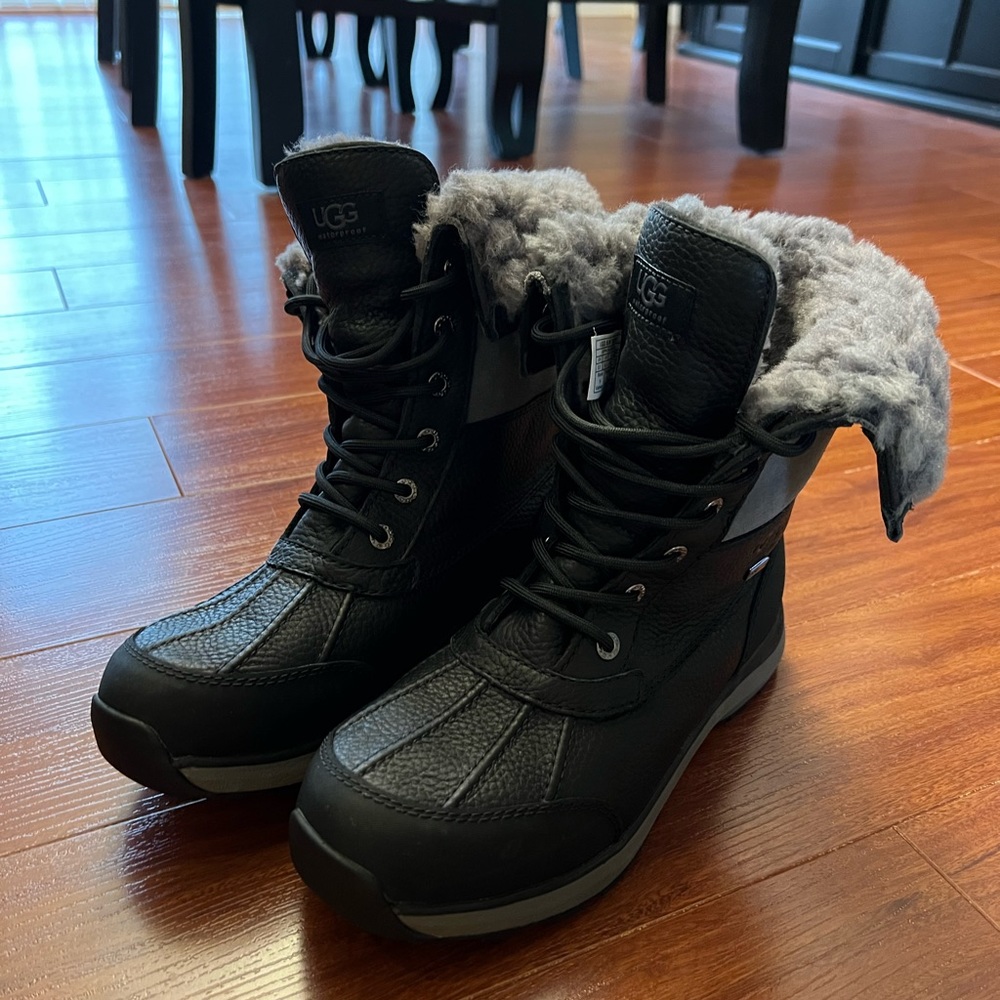 Ugg Adirondack III Winter Boots (never been worn) (Women’s size 8.5)